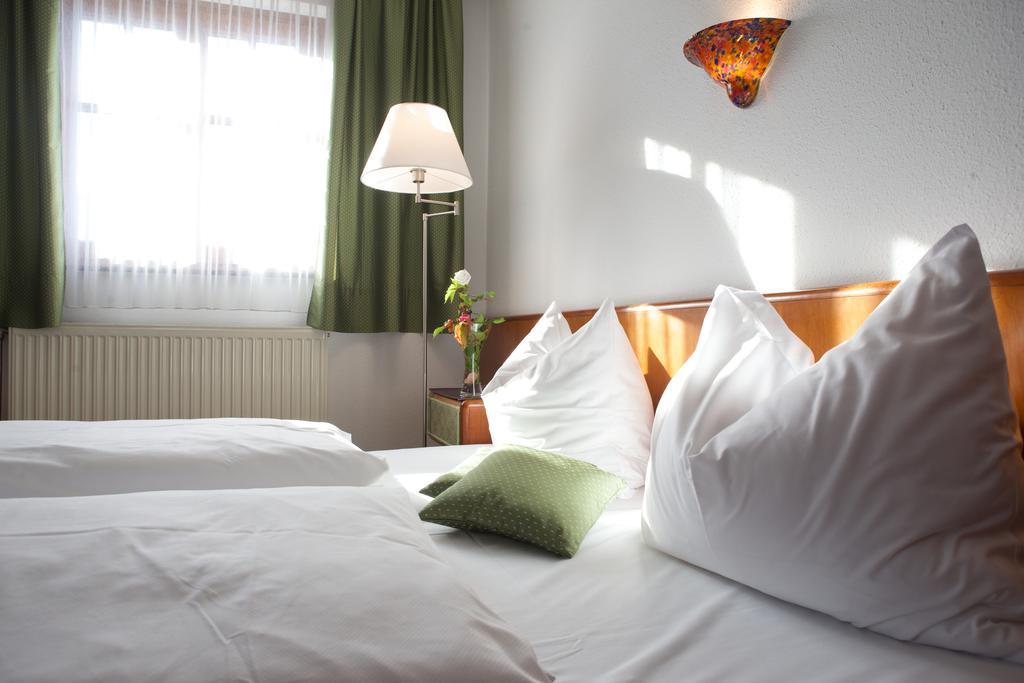 אלטהיים Hotel Zillners Einkehr *** חדר תמונה