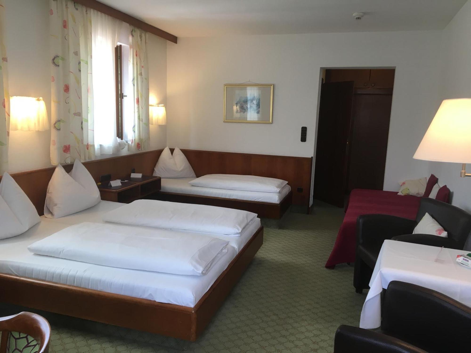 אלטהיים Hotel Zillners Einkehr *** מראה חיצוני תמונה
